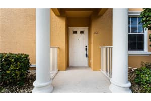 13971 Eagle Ridge Lakes Dr APT 101, Fort Myers, FL 33912, Sold 05/20/22