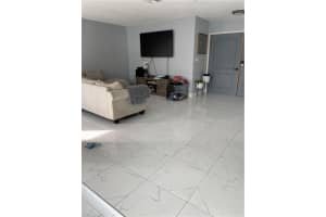 1681 Country Club Pkwy, Lehigh Acres, FL 33936, Sold 05/26/22