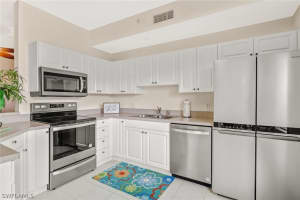 17121 Terraverde Cir, Fort Myers, FL 33908, Sold 04/25/22
