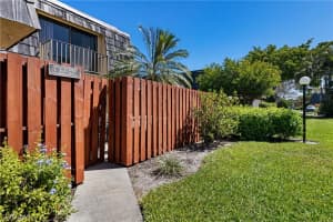 1625 Park Meadows Dr, Fort Myers, FL 33907, Sold 05/06/22