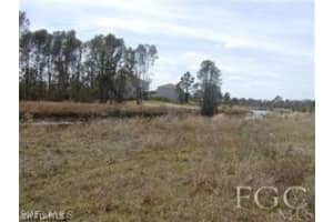 372 Clairidge Circle, Lehigh Acres, FL 33974 - MLS#222021180