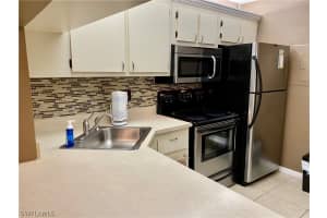 9930 Sailview Ct #2, Fort Myers, FL 33905, Sold 04/25/22