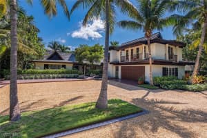 3455 Gin Ln, Naples, FL 34102, Sold 07/14/22