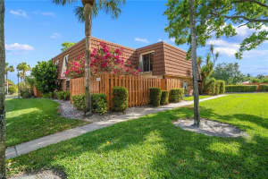 1436 Park Shore Cir #4, Fort Myers, FL 33901, Sold 06/13/22