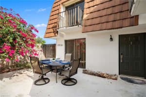 1436 Park Shore Cir #4, Fort Myers, FL 33901, Sold 06/13/22