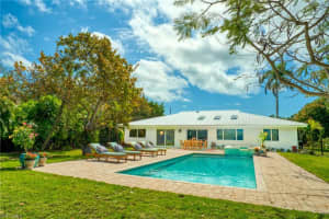 6176 Henderson Rd, Sanibel, FL 33957, Sold 05/31/22