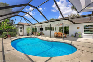 1010 Nottingham Dr, Naples, FL 34109, Sold 05/31/22