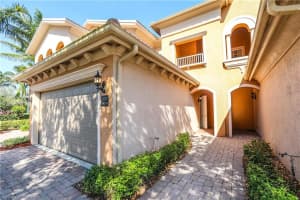 21523 Baccarat Ln UNIT 201, Estero, FL 33928, Sold 04/15/22