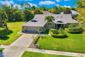 2484 Pinewoods Cir, Naples, FL 34105, Sold 07/08/22