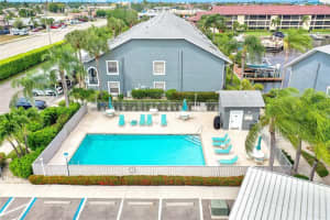 1755 Cape Coral Pkwy E APT 109, Cape Coral, FL 33904, Sold 04/28/22