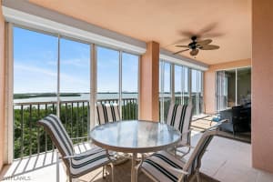 201 Vintage Bay Dr, Marco Island, FL 34145, Sold 04/25/22