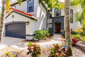 MLS# 222021834, Naples, Florida 34119