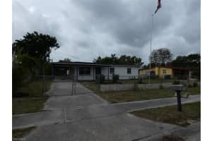 953 Hyacinth St, North Fort Myers, FL 33903, Sold 04/22/22