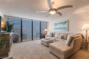 910 Huron Ct, Marco Island, FL 34145, Sold 04/29/22