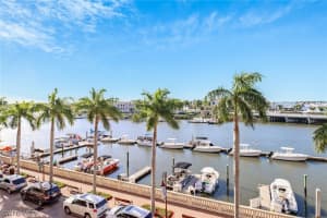 451 Bayfront Pl, Naples, FL 34102, Sold 05/11/22