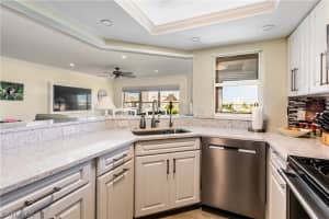 900 Collier Ct, Marco Island, FL 34145, Sold 05/11/22