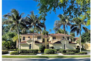 2011 Tarpon Bay Dr N, Naples, FL 34119, Sold 06/16/22