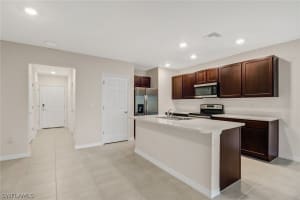 15229 Wildflower Cir, Naples, FL 34119, Sold 04/29/22