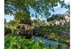499 Forest Lakes Blvd 2-309, Naples