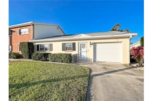 1318 Myerlee Country Club Blvd APT 4, Fort Myers, FL 33919, Sold 05/16/22