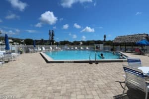 1018 Manatee Rd APT E301, Naples, FL 34114, Sold 05/02/22