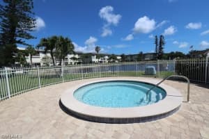 1018 Manatee Rd APT E301, Naples, FL 34114, Sold 05/02/22
