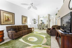 6242 Mandalay Cir, Naples, FL 34112, Sold 04/28/22