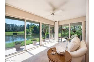 102 Clubhouse Dr, Naples, FL 34105, Sold 05/03/22
