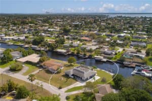 2833 SE 17th Ave, Cape Coral, FL 33904, Sold 09/01/22