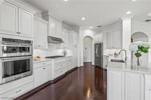 2727 Tiburon Blvd E, Naples, FL 34109, Sold 06/29/22