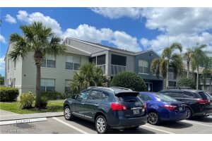 132 Santa Clara Dr, Naples, FL 34104, Sold 01/04/23