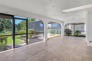 965 Moon Lake Dr, Naples, FL 34104, Sold 05/26/22