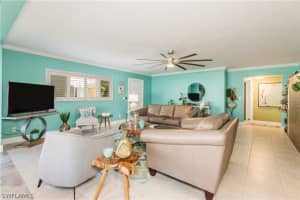 920 Collier Ct, Marco Island, FL 34145, Sold 04/29/22