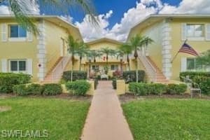 8109 Country Rd UNIT 201, Fort Myers, FL 33919, Sold 05/20/22