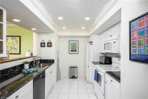 1700 Ocean Dr APT 101, Vero Beach, FL 32963, Sold 05/12/22