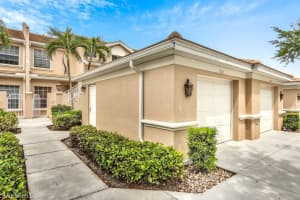 6305 Wilshire Pines Cir, Naples, FL 34109, Sold 05/26/22