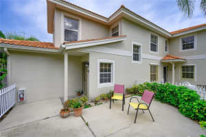 2456 Orchid Bay Dr, Naples, FL 34109, Sold 08/15/22