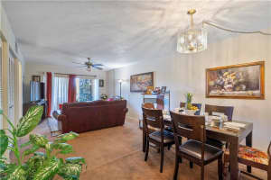 2111 Barkeley Ln Apt 18, Fort Myers, FL 33907, Sold 04/29/22
