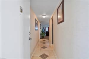 2111 Barkeley Ln Apt 18, Fort Myers, FL 33907, Sold 04/29/22