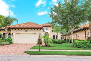 7327 Lantana Cir, Naples, FL 34119, Sold 05/25/22