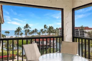 2445 W Gulf Dr UNIT D44, Sanibel, FL 33957, Sold 08/31/22