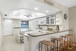 2445 W Gulf Dr UNIT D44, Sanibel, FL 33957, Sold 08/31/22