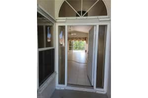 181 Sabal Lake Dr, Naples, FL 34104, Sold 05/16/22