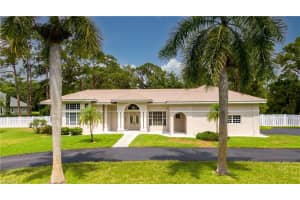 5851 Jeffrey Ln, Fort Myers, FL 33907, Sold 07/12/22