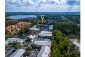 4621 Bayshore Dr, Naples, FL 34112, Sold 05/17/22