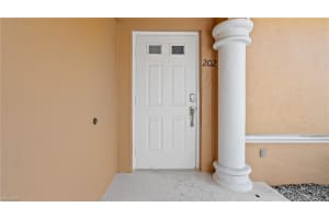 13831 Eagle Ridge Lakes Dr APT 202, Fort Myers, FL 33912, Sold 11/03/22