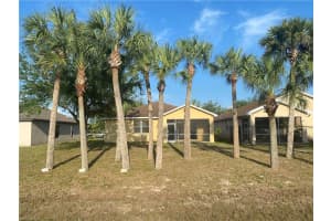 403 Shadow Lakes Dr, Lehigh Acres, FL 33974, Sold 06/22/22