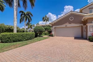 13950 Lake Mahogany Blvd APT 1221, Fort Myers, FL 33907, Sold 05/17/22