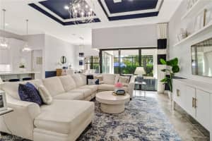 16221 Camden Lakes Cir, Naples, FL 34110, Sold 05/25/22