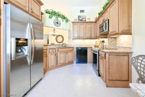 577 Beachwalk Cir, Naples, FL 34108, Sold 07/13/22